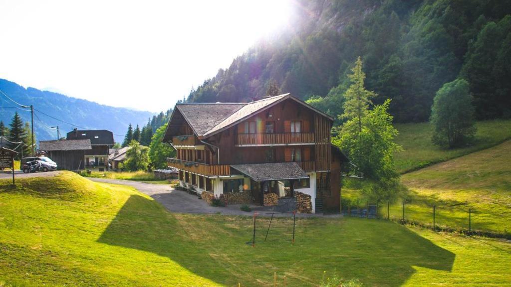 A Pousada L'Ardesia Morzine Exterior foto